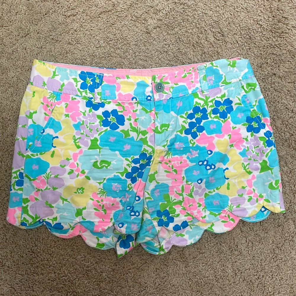 Lily Pulitzer 6 Shorts